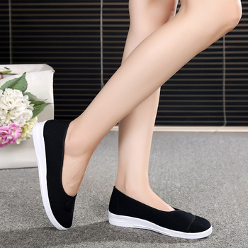 Slaugytojų avalynė iš audinio - slip-on, kvėpuojanti, viršutinė dalis iš audinio, apvali nosis, žemas kulnas, plastikinė padas su injekcijos technologija