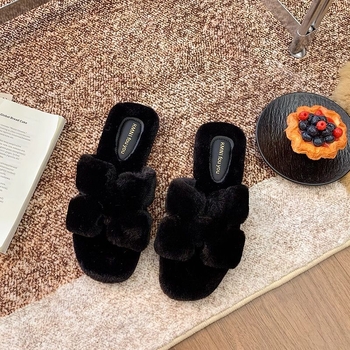 Sieviešu pūkainas čības ar bieza zole, franču stila, augšējais materiāls: mākslīgais pūkas audums, iekšdaļa: īss mākslīgais pūkas audums, zole: gumija, izlaidums: 2025. gada rudens, piemērotas ziemai un pavasarim