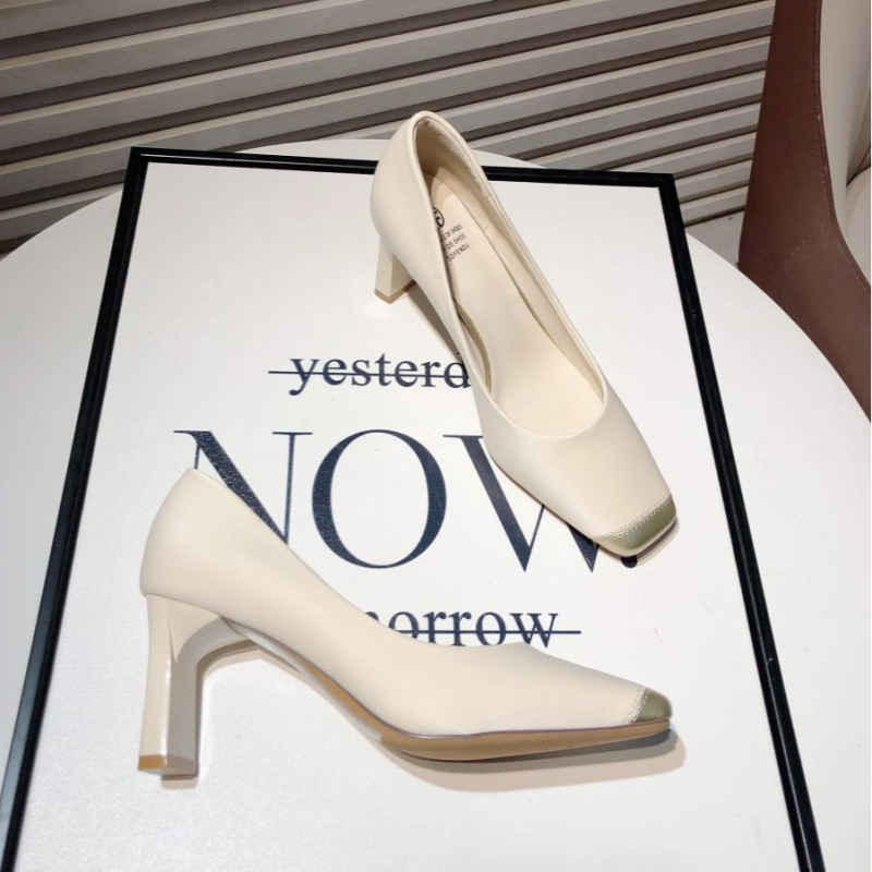 Négyzetes orrú magassarkú – PU felsőrész, koreai stílus, középmagas sarok 3–5 cm, vastag sarok