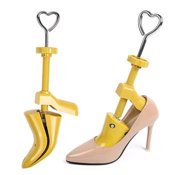 Batų tempiklis modelis 020 — universalus reguliuojamas batų ištempėjas, tinkamas sportbačiams, odiniams batams, kasdieniams, šiltiems ir darbo batams; Prekės ženklas Foot product collection; Sezonos: vasara, žiema, pavasaris, ruduo