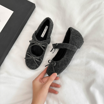 Ženske ravne cipele sa skrivenim povećanjem visine 5 cm, mašna, slip-on, gornji dio od nubuka, podstava od ovčje kože