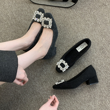 Mary Jane balerinke s umjetnom krznom, gornji dio od suede-a, gumeni potplat, četvrtasti vrh, slip-on