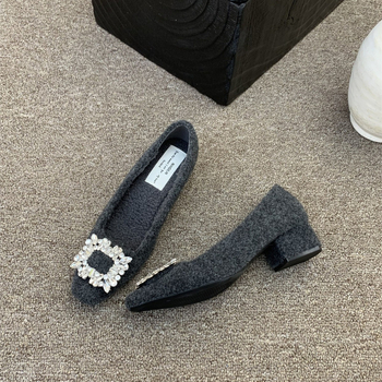 Mary Jane balerinke s umjetnom krznom, gornji dio od suede-a, gumeni potplat, četvrtasti vrh, slip-on