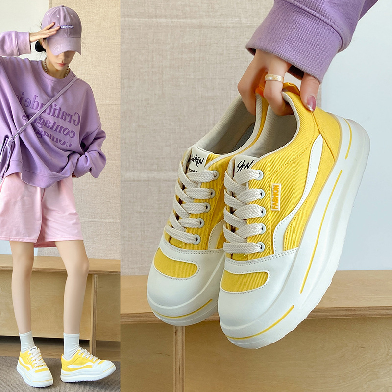 Moteriški kanvas bateliai su stora padu - žemas viršus, raišteliai, vulkanizuota padas