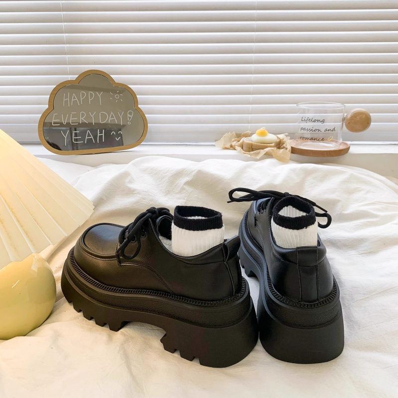 Женски обувки от PU кожа, връзки, британски стил, кръгъл нос, дебел ток 3–5 см, гумена подметка