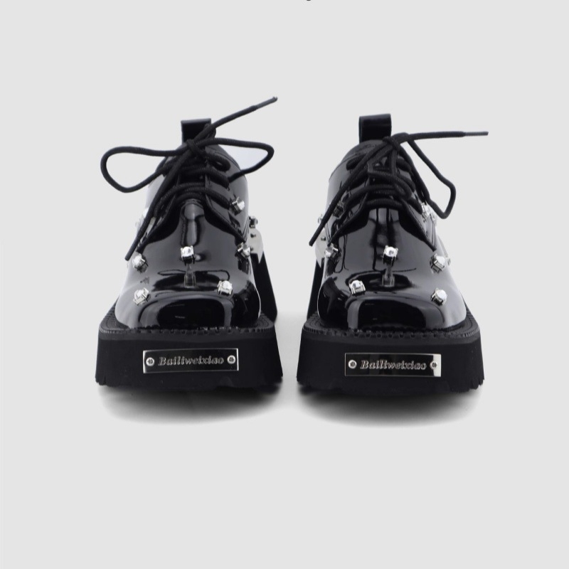 Γυναικεία παπούτσια από μικροϊφίβερ, με στρογγυλό δάκτυλο, 3–5 cm φαρδύ τακούνι, με κορδόνια