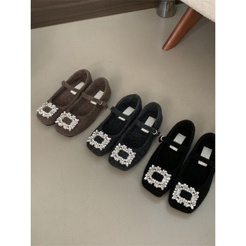 Női Mary Jane cipők – négyszögletes orrú, velúréfelső, gumi talp, középmagas sarok 3–6 cm