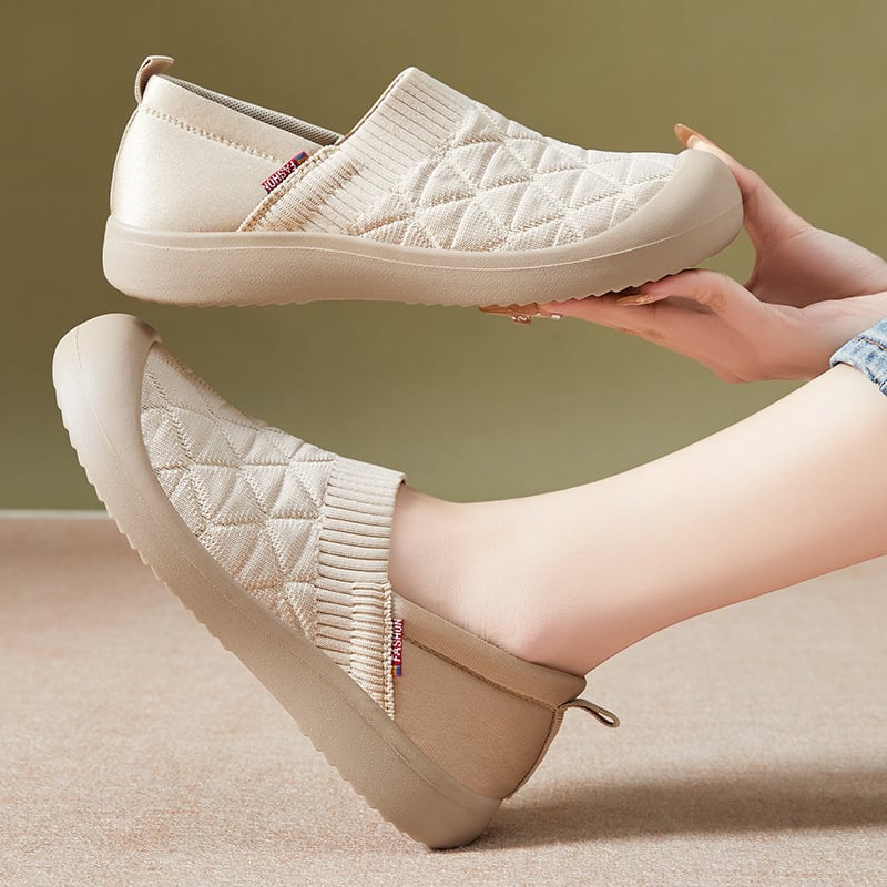 Női slip-on cipő, felsőrész: flying weaving, PU talp, légáteresztő, alacsony sarkú