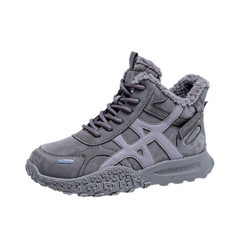 Magas szárú téli női csizma, fleece-béléssel és báránybőr belsővel, felsőrész szintetikus bőrből, gumírozott talp, fűzőzárás, vintage casual stílus, 2025-ös tél