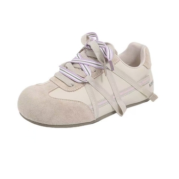 Női casual sneaker Nubuk bőrből, alacsony toppal és vastag platformmal, légáteresztő PU talpbetéttel, gumitalppal