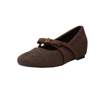 Női Mary Jane cipő 4 cm-es magasságnöveléssel, vastag sarkú, gyapjú felsőrész, gumi talp
