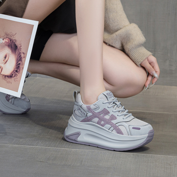 Pantofi sport casual pentru femei cu platformă, suprafața superioară din microfibră, vârf rotund, șireturi, înălțime platformă 6–8 cm