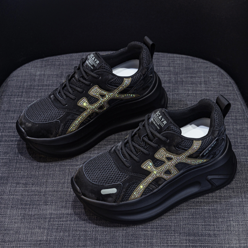 Pantofi sport casual pentru femei cu platformă, suprafața superioară din microfibră, vârf rotund, șireturi, înălțime platformă 6–8 cm