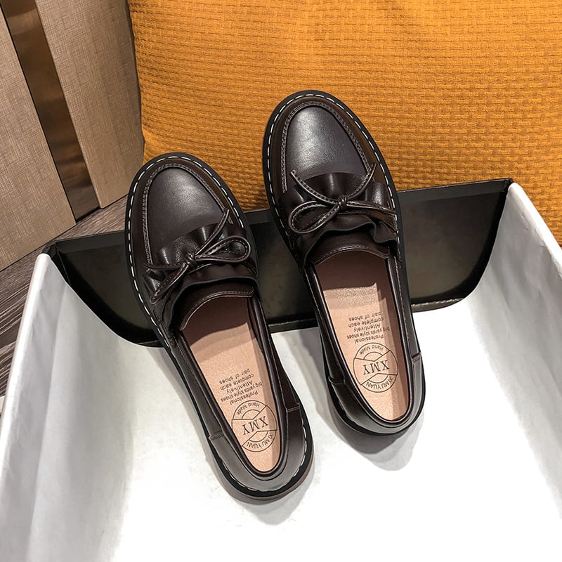 Γυναικείοι loafers με επάνω μέρος από microfiber, στρογγυλή μύτη, μεσαίο ύψος φτέρνας 3–5 cm, καουτσούκ σόλα, εσωτερική σόλα Ultrafilm δέρμα