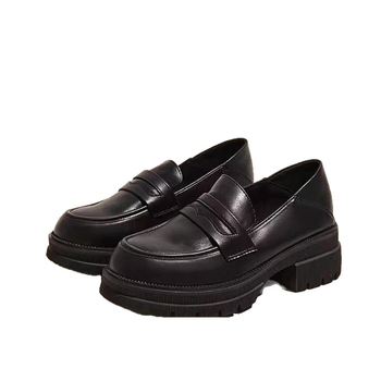 Pantofi platformă pentru femei - loafers, toc gros, vârf rotund, piele artificială, PU, talpă din cauciuc, închidere cu cataramă, stil britanic retro