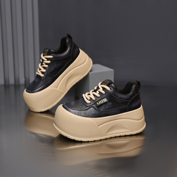 Loafers casual ușori pentru femei, cu vârf rotund, suprafață mată, platformă 6–8 cm, închidere cu șiret în față, talpă EVA