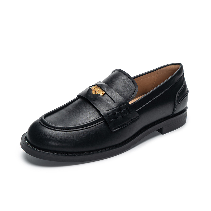 Loafers από δύο στρώσεις γνήσιο δέρμα με χρυσή αγκράφα, στρογγυλή μύτη, φλατ τακούνι, παχιά σόλα από καουτσούκ, εύκολα φοριούνται για γυναίκες