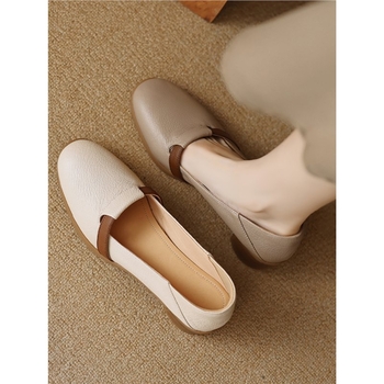 Moteriniai loafers su Super Fiber viršutine dalimi, kvadratinė nosis, platformos kulnas, vidpadis iš pirmojo sluoksnio karvės odos, guminė padas