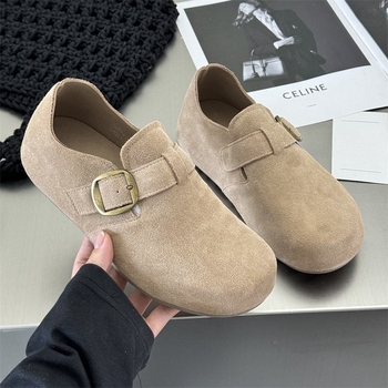 Női lapos cipő suede felsőrésszel, kerek orr, gumitalp, 3–5 cm sarokmagasság, koreai stílus
