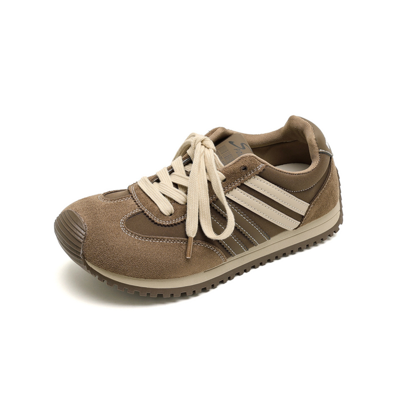 Pantofi sport din piele întoarsă, vârf rotund, închidere cu șireturi, toc mic 1–3 cm, talpă din cauciuc