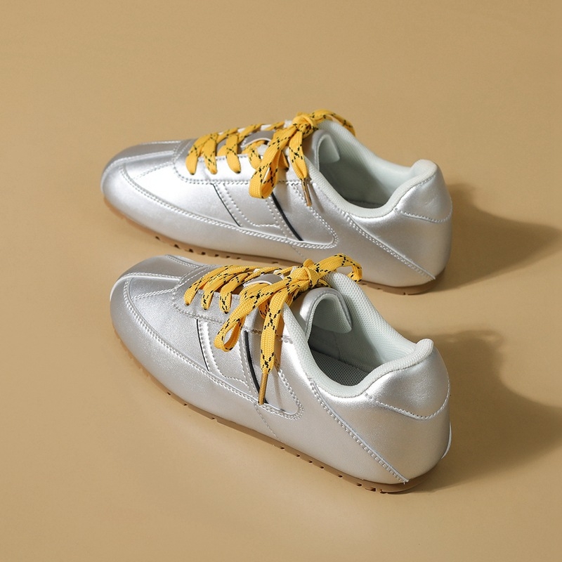 Női edzőcipő — kerek orr, alacsony sarok 1–3 cm, felsőrész: Super Fiber, talp: PVC, belső hálós