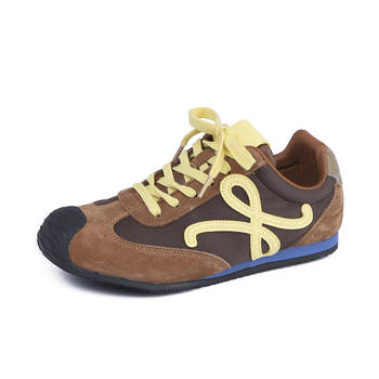 Forrest Gump pantofi: Adidași femei retro cu talpă groasă, închidere cu șireturi în față, vârf rotund, material superior și căptușeală: Super fiber, talpă din cauciuc, înălțimea tălpii 3–5 cm