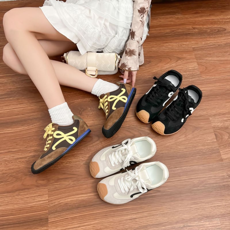 Forrest Gump pantofi: Adidași femei retro cu talpă groasă, închidere cu șireturi în față, vârf rotund, material superior și căptușeală: Super fiber, talpă din cauciuc, înălțimea tălpii 3–5 cm