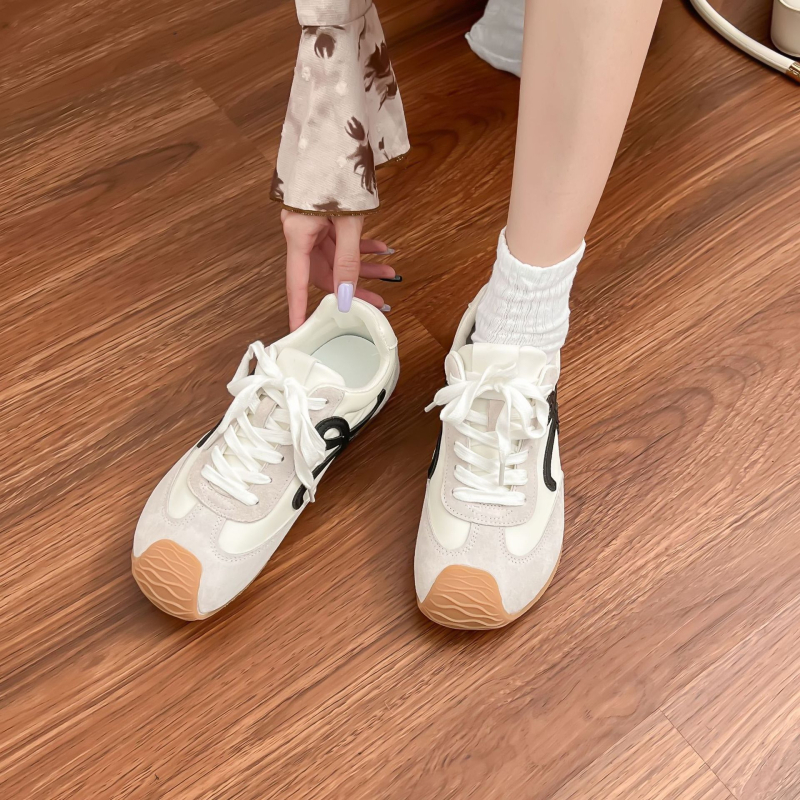 Forrest Gump pantofi: Adidași femei retro cu talpă groasă, închidere cu șireturi în față, vârf rotund, material superior și căptușeală: Super fiber, talpă din cauciuc, înălțimea tălpii 3–5 cm