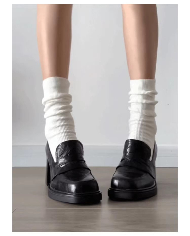 Loaferi, stil retro britanic, vârf rotund, partea superioară din piele sintetică, toc gros 6-8 cm