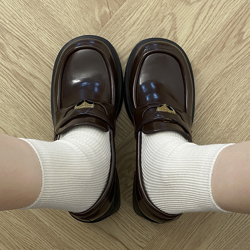 Loafers franțuzești pentru femei, stil regal, vârf rotund, toc mediu 3–5 cm, partea superioară PU, căptușeală din pluș, culoare uni