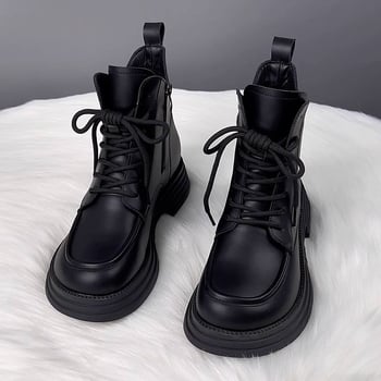 Női mikroszálas bőrtípusú téli csizma fleece béléssel, vastag gumírozott talppal, középmagas szár, kerek orr