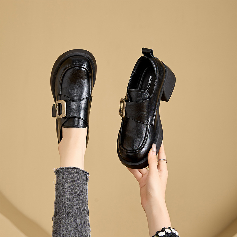 Női valódi bőrből készült mokaszin-stílusú loafers, koreai stílus, vastag talp, Velcro-zárás (felsőrész két réteg marhabőrből; talpbetét természetes bőr; talp: TPR; középmagas sarok 3-5 cm)