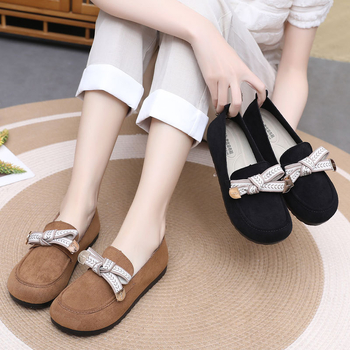 Loafers dama cu funda, primăvara 2025, vârf rotund, partea superioară nubuk, talpă poliuretan, toc mic 1–3 cm, branța interioară EVA