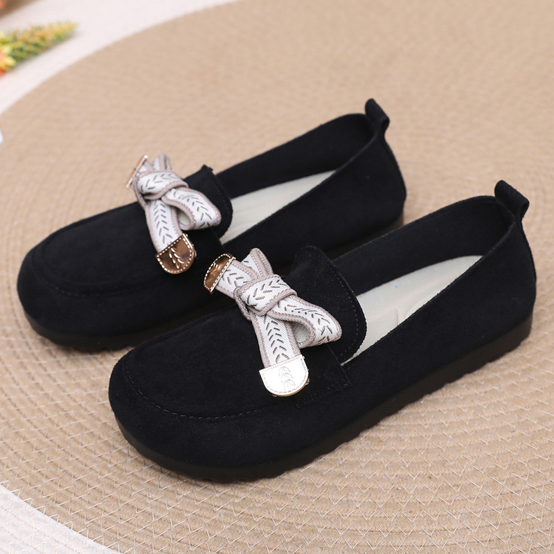Loafers dama cu funda, primăvara 2025, vârf rotund, partea superioară nubuk, talpă poliuretan, toc mic 1–3 cm, branța interioară EVA