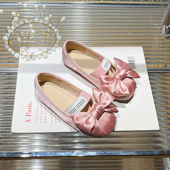 Tüdrukute printsessi kingad siidist ülaosaga, elastne riba, kummist tald, ühtlane muster, vanus 4–16 aastat