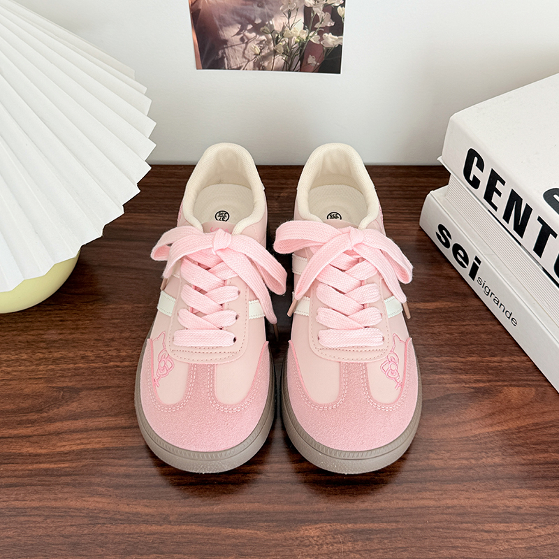 Női sneakers macska hímzéssel, PU felsőrész, EVA talpbetét, gumitalp, alacsony fazon, fűzővel záródó