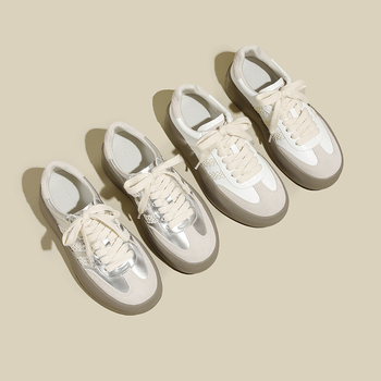 Női platform cipő csipkézett szegéllyel, vastag talppal, két rétegű bőr felsőrész, kerek orr, 3–5 cm középmagas sarka, mikroszálas bélés, fűzős platformcipő