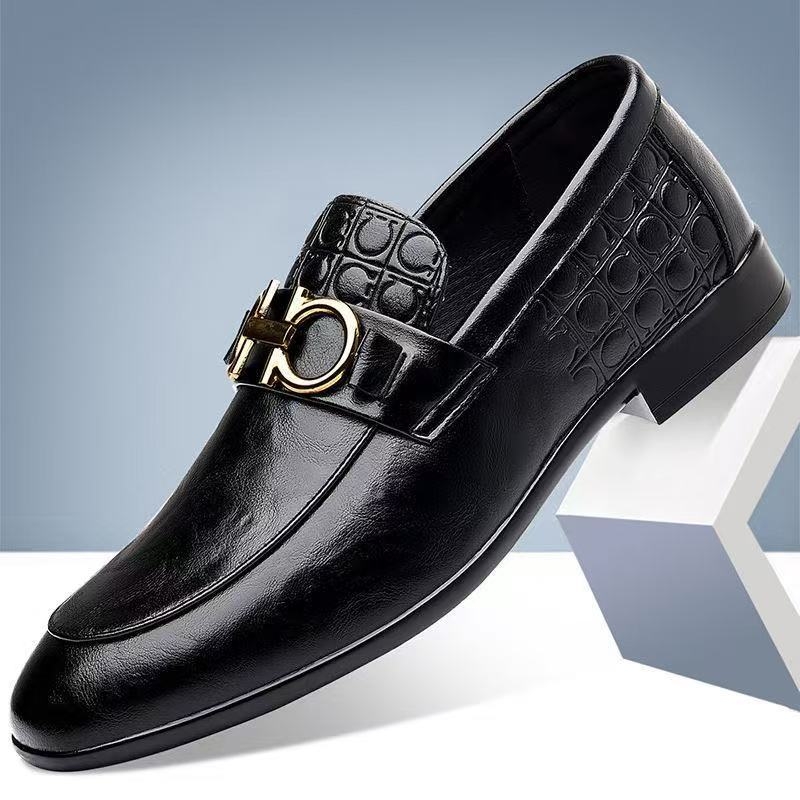 Férfi Slip-On Lóferek PU felsőrésszel, kerek orr, lapos sarok, PVC öntött talp