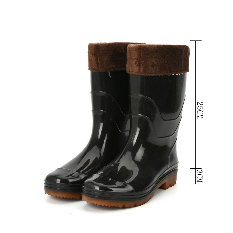 Férfi esőcsizmák, vízállóak, csúszásmentesek és kopásállóak (középmagas szár, PVC felső rész, injekciós öntés, alacsony dőlésű sarok)