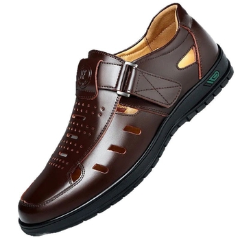 Ανδρικά σανδάλια με διαπερατό επάνω μέρος από συνθετικό υλικό, σόλα από καουουτκ, επένδυση από συνθετικό δέρμα, απλός σχεδιασμός, στρογγυλή μύτη