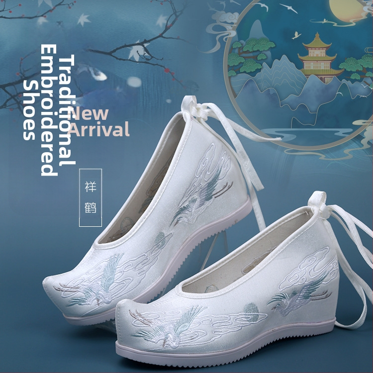 Hanfu moterų batai, vidinis aukštėjimas, Ming stilius, senovinis išsiuvinėtų gėlių audinys, viršus mikropluoštas, smaigus pirštas, aukštas viršus, kulnas 6–8 cm