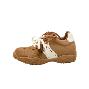 Női mindennapi sneaker 8 cm-es magasságnöveléssel, tehénbőr velúr, fűzős záródás, gumitalp