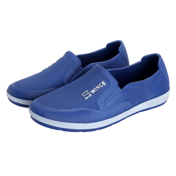 Férfi műanyag esőcsizma, alacsony felső rész, slip-on, csúszásmentes, vízálló, alacsony sarka 1–3 cm