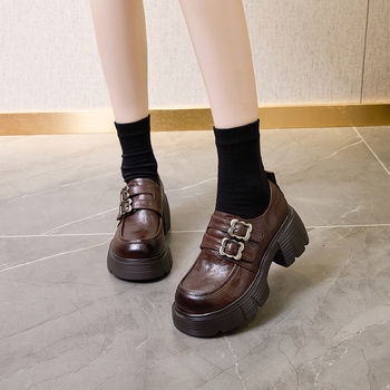 Sieviešu splitādas loaferi ar bieza zole, apaļš purns, Velcro aizdare, 6–8 cm papēdis