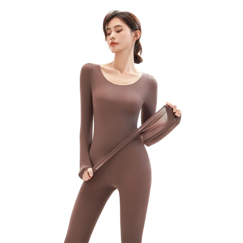 Antibakterinis itin plonas moterų termo komplektas (viršutinė dalis ir kelnaitės), be siūlių, elastinis, išlaiko šilumą, nailonas-spandeksas.