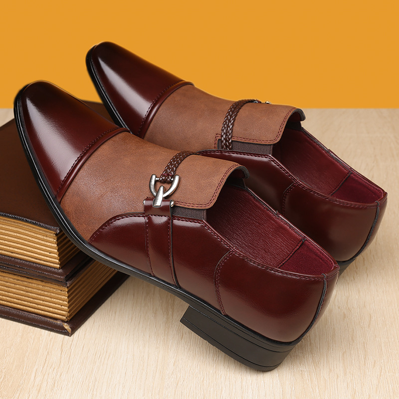 Muške kožne cipele - Slip-On, kožna prednja kapica, PU gornji dio, gumeni đon, niski kroj