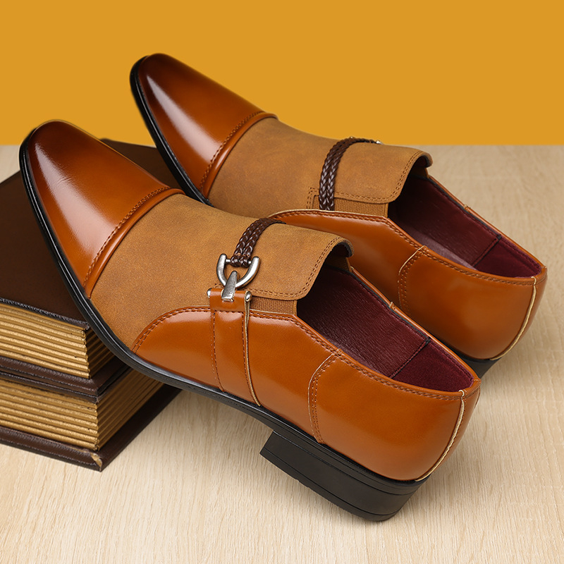 Muške kožne cipele - Slip-On, kožna prednja kapica, PU gornji dio, gumeni đon, niski kroj