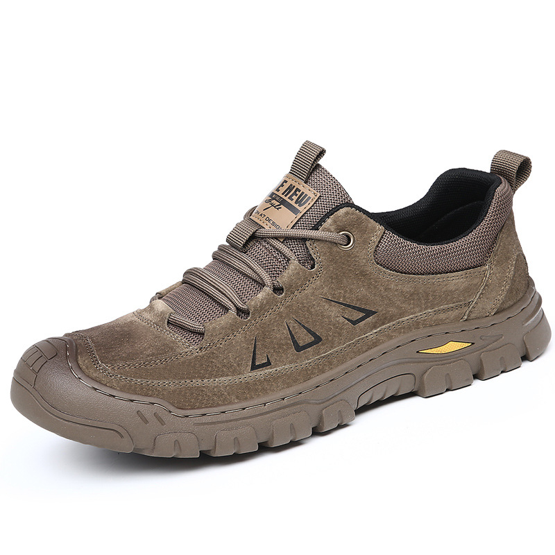 Meeste matkasaapad naturaalset nahast ülaosaga, hingav võrkvooder, kummist talla, nööriga kinnitatavad, lühikese varrega