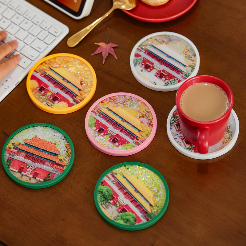 Akril poháralátét, testreszabható logóval (Anyag: Akril; Testreszabás: Igen; Logó nyomtatás: Igen; Bevezetés: 2024)