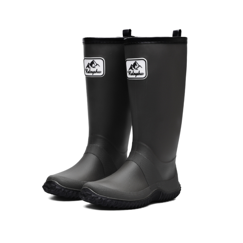 Uniszex magasított esőcsizmák, PVC felsőrésszel, műanyag talppal, EVA belsővel, vízálló és csúszásmentes, minden évszakra